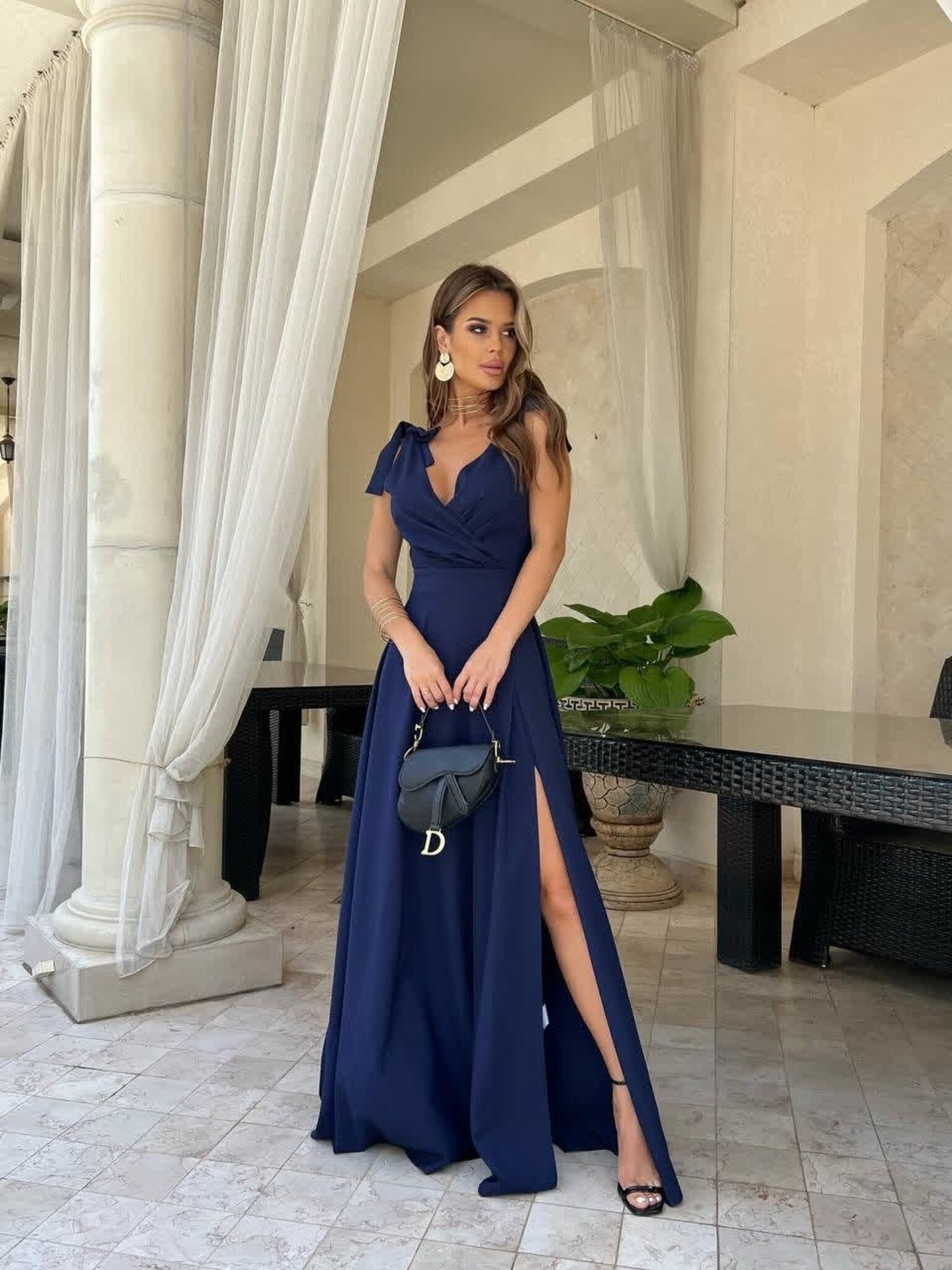 Robe Longue Plissée Unie, Élégance Naturelle